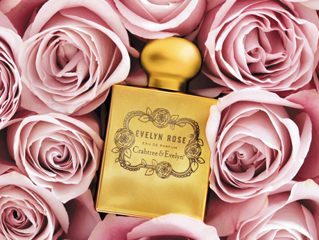 Parfum floral cu note trandafir Evelyn Rose