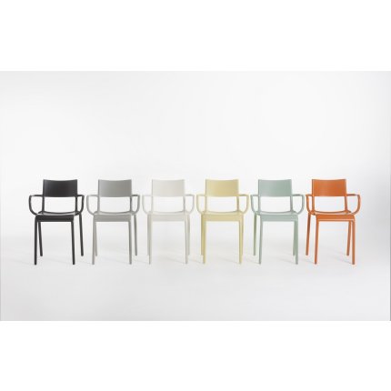 Set 2 scaune Kartell Generic A design Philippe Starck, negru